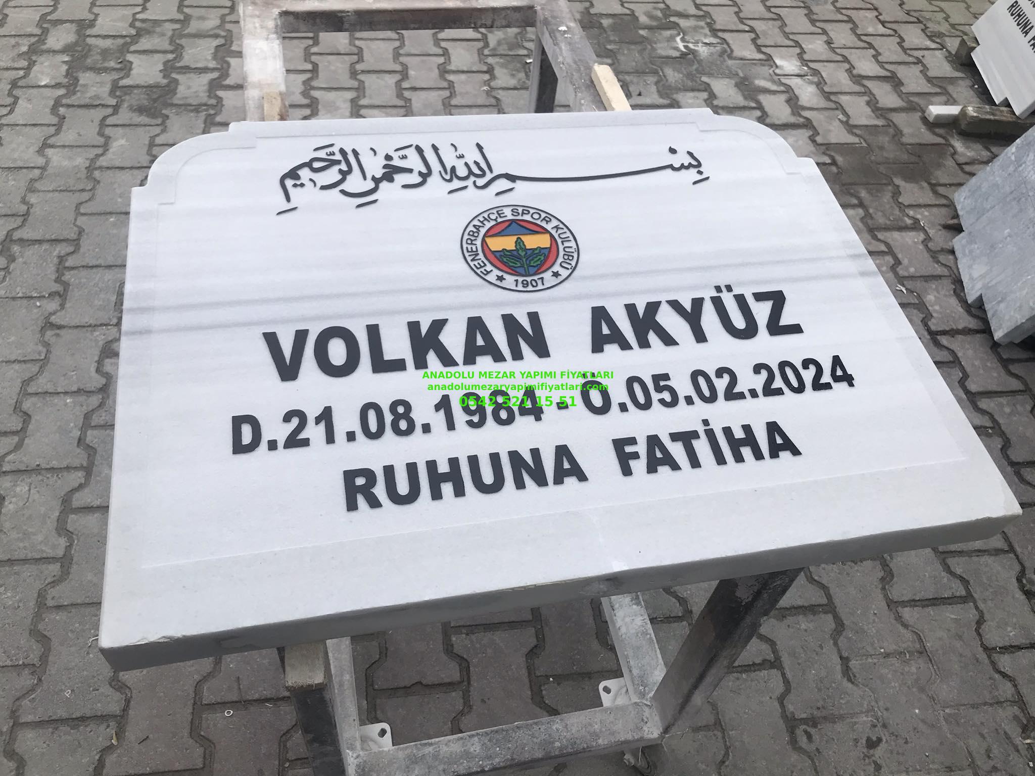 Tek Kişilik Mezar Baş Taşı Fenerbahçe Logo İşlemeli Model