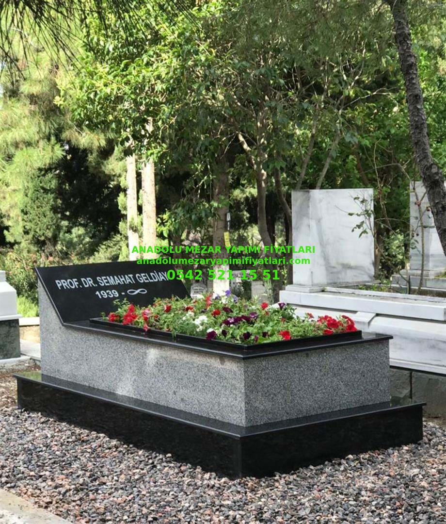 Bilecik Tek Kişilik Eğimli Granit Mezar