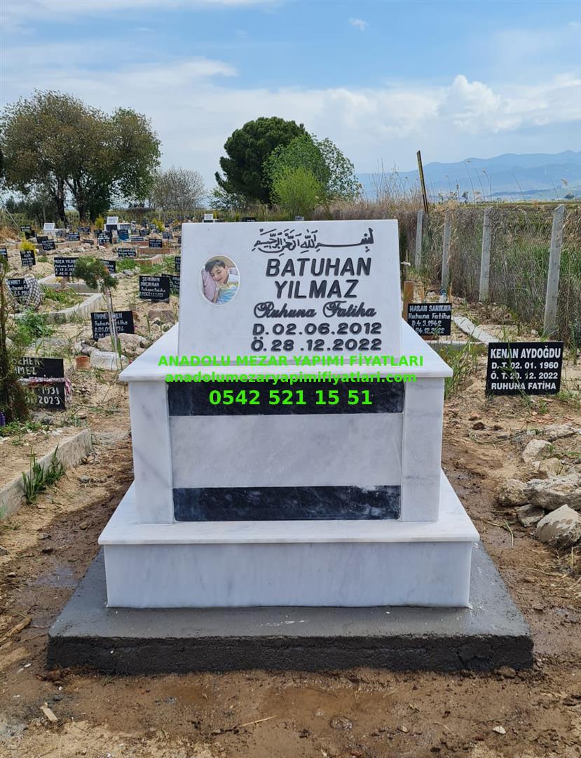 Bursa Tek Kişilik Porselen Resimli Granit Kuşaklı Mermer Mezar - Görsel 4