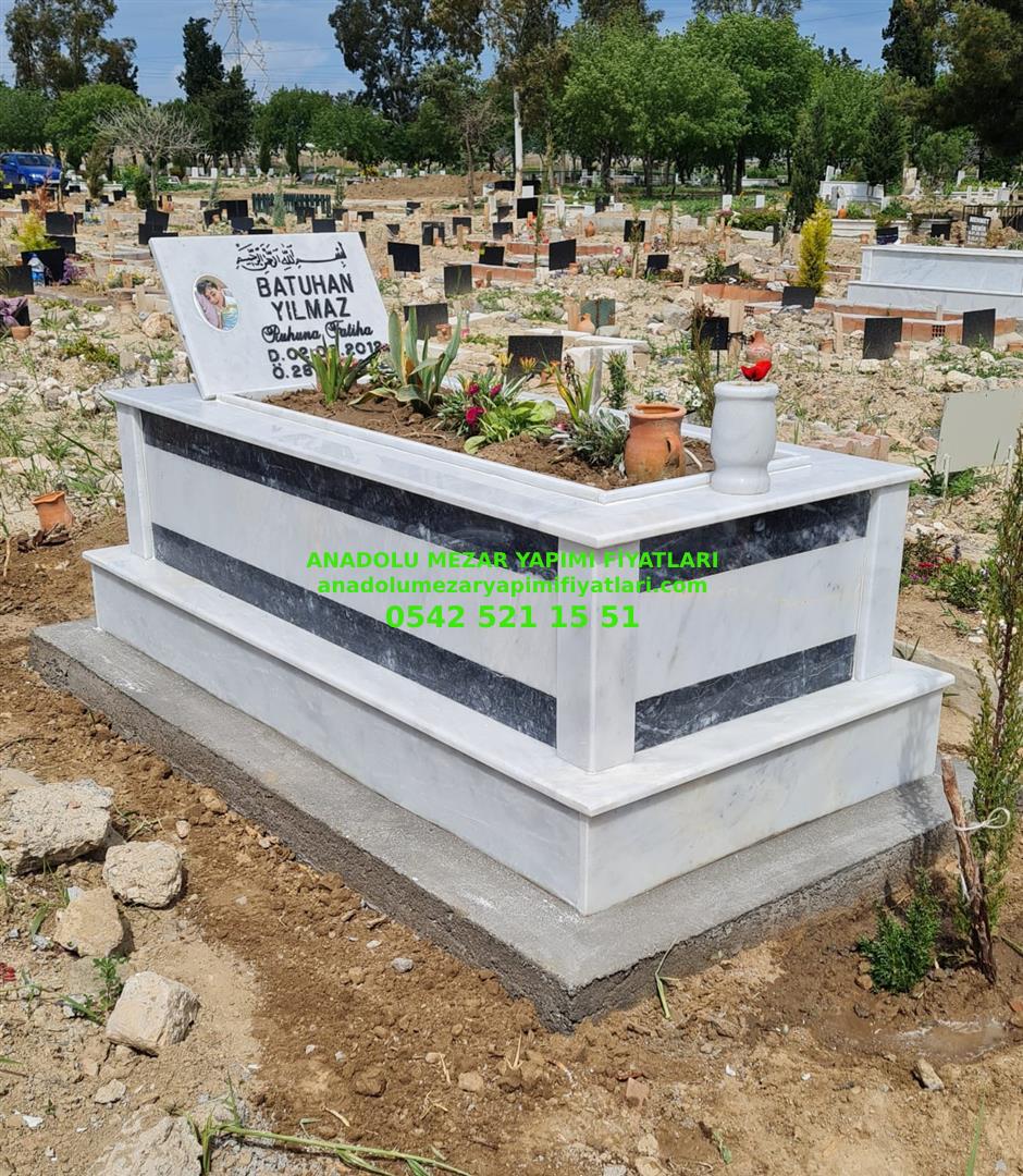 Bursa Tek Kişilik Porselen Resimli Granit Kuşaklı Mermer Mezar