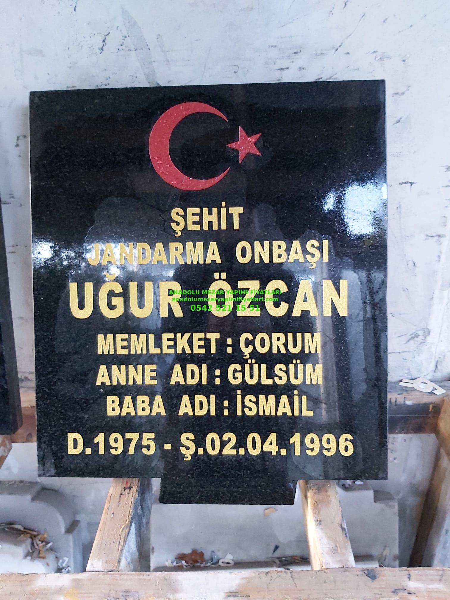 Tek Kişilik 50X60 Granit Mezar Baş Taşı Modelleri