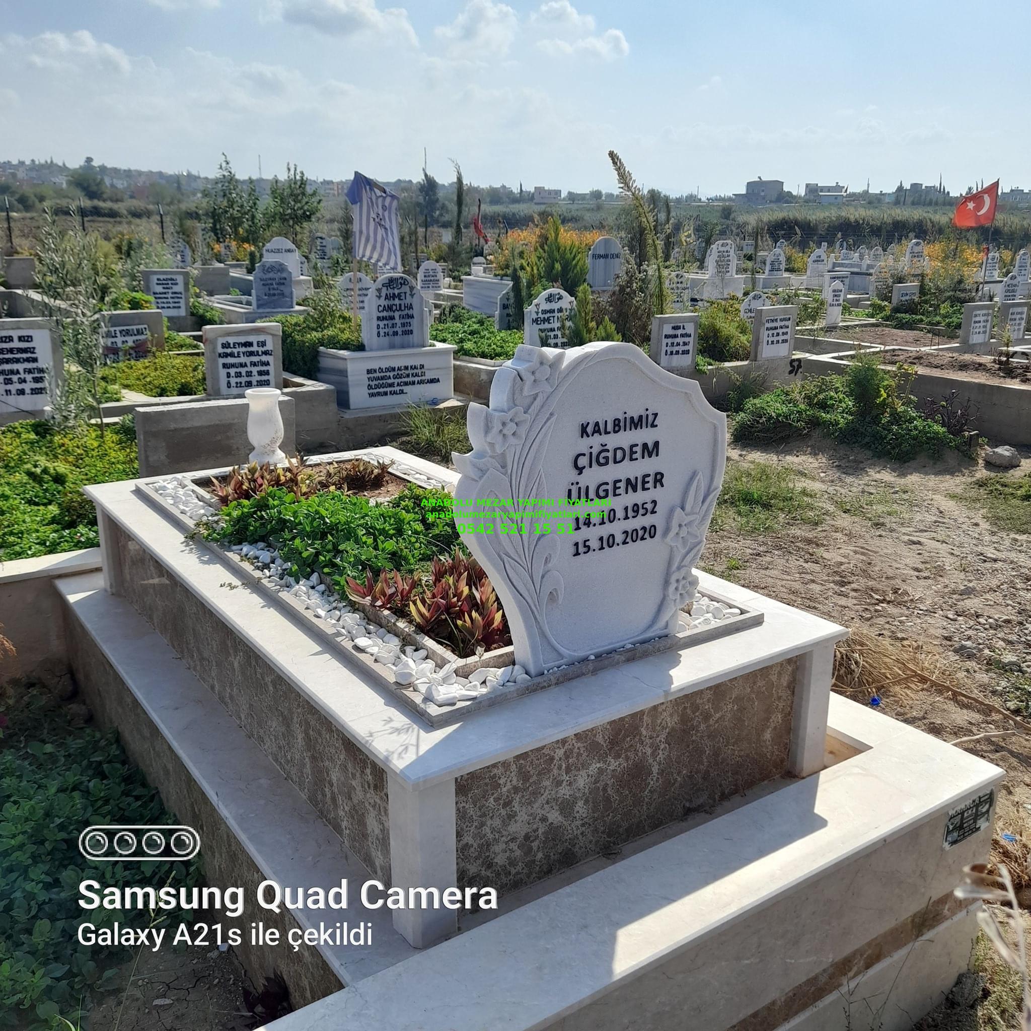 Tasarım El İşleme Baş Taşılı Temel Gövde Granit Mermer Mezar Modeli - 1