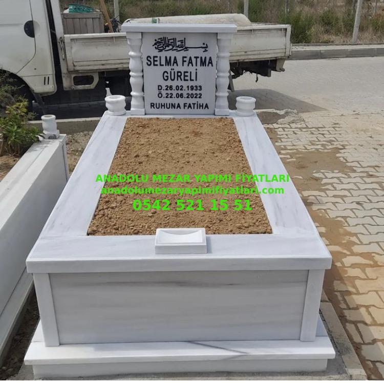 Kilis Tek Kişilik Mermer Sütunlu Mezar Modeli