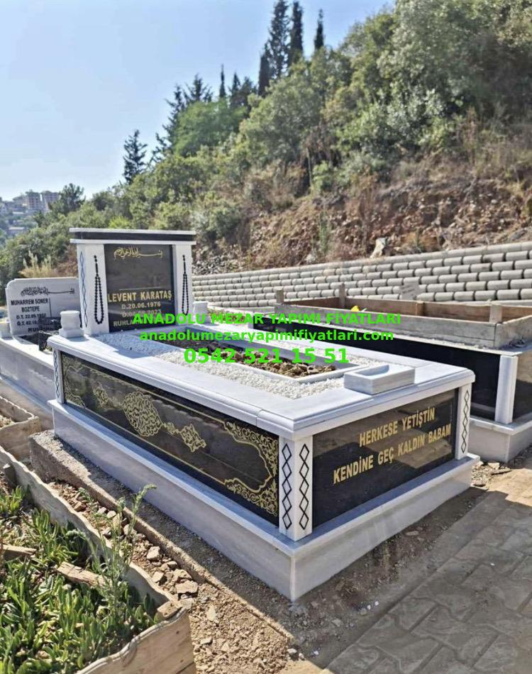 D7 Baştaşı ve Gövde Granit Desenli Sütunlu Mezar - İzmit Granit Mezar Modeli