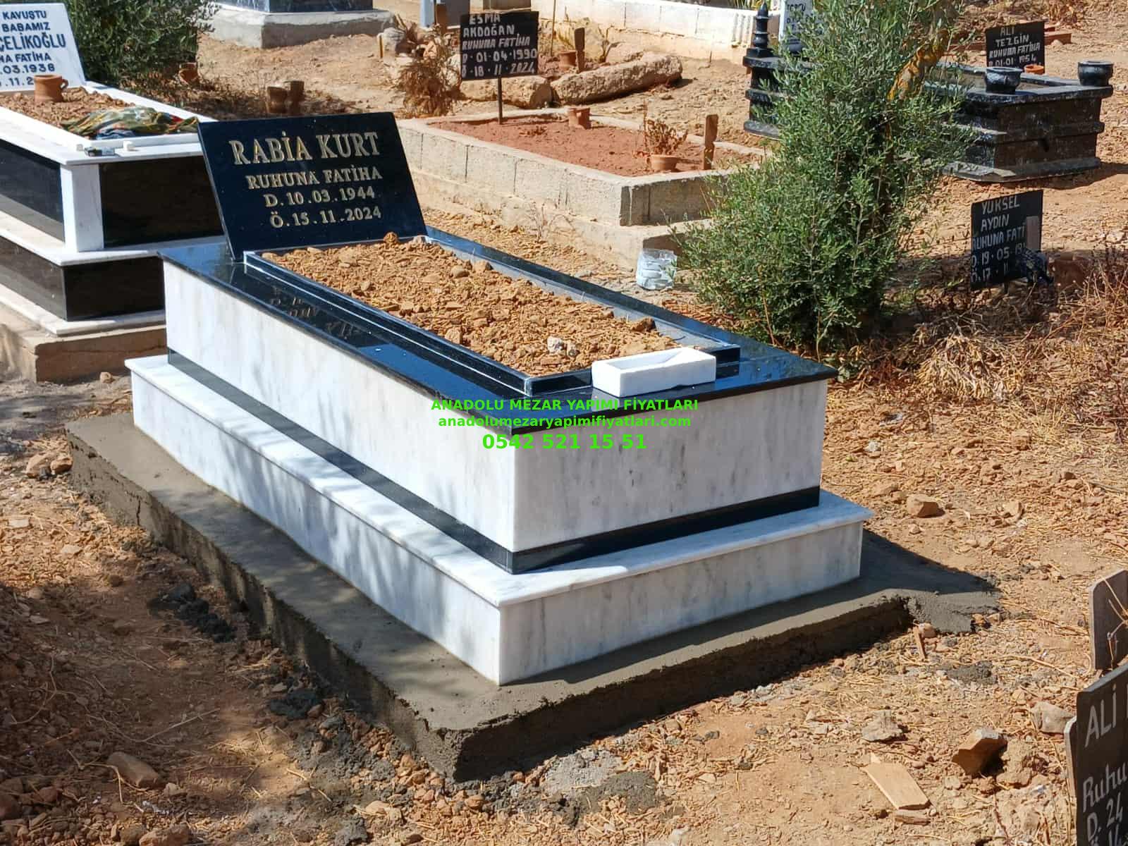 GM31 Granit Küpeşte Mermer Mezar - Kars Granit Mermer Mezar Yapımı